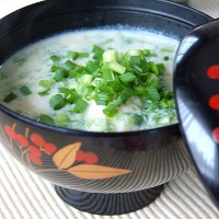 生海苔と山芋の味噌汁